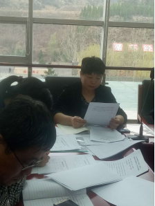 4.10中共山西聚義實(shí)業(yè)集團(tuán)鑫融、新型、富康黨支部召開(kāi)“改革創(chuàng)新 奮發(fā)有為”大討論專題民主組織生活會(huì)709.png